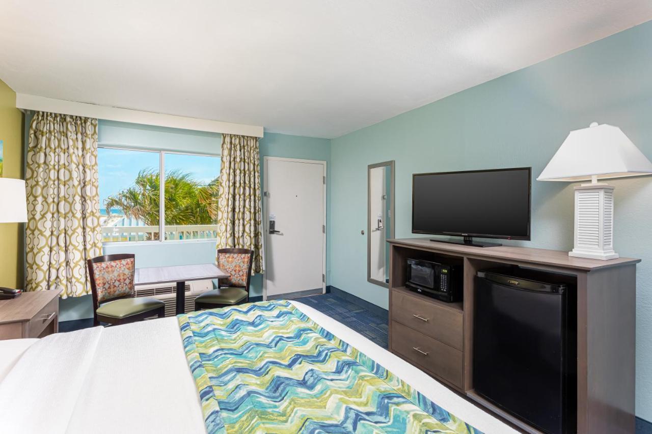 Best Western Beachside Resort Пенсакола Бийч Стая снимка